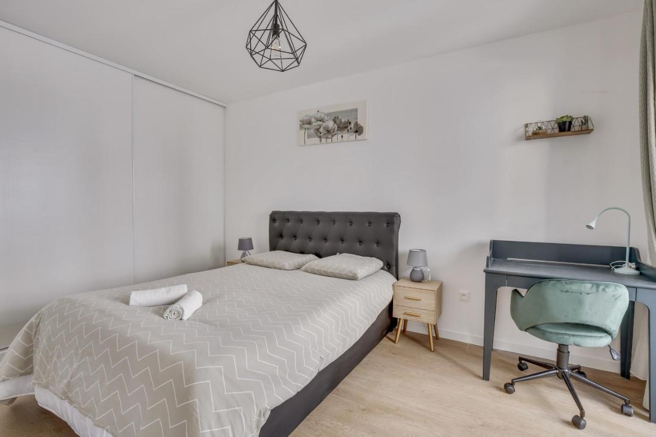 Superbe Appartement Avec Balcon Et Parking Proche Paris Saint-Denis  Exteriör bild